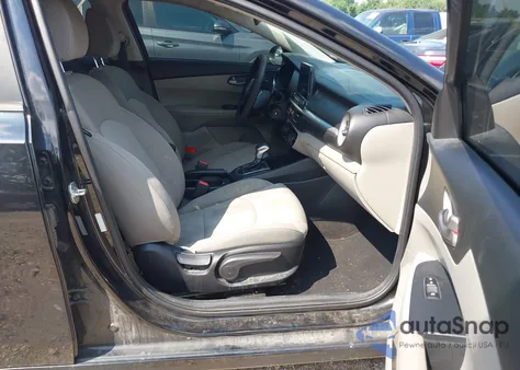 2019 Kia Forte Lxs из США, поврежденный, VIN 3KPF24AD9KE131628